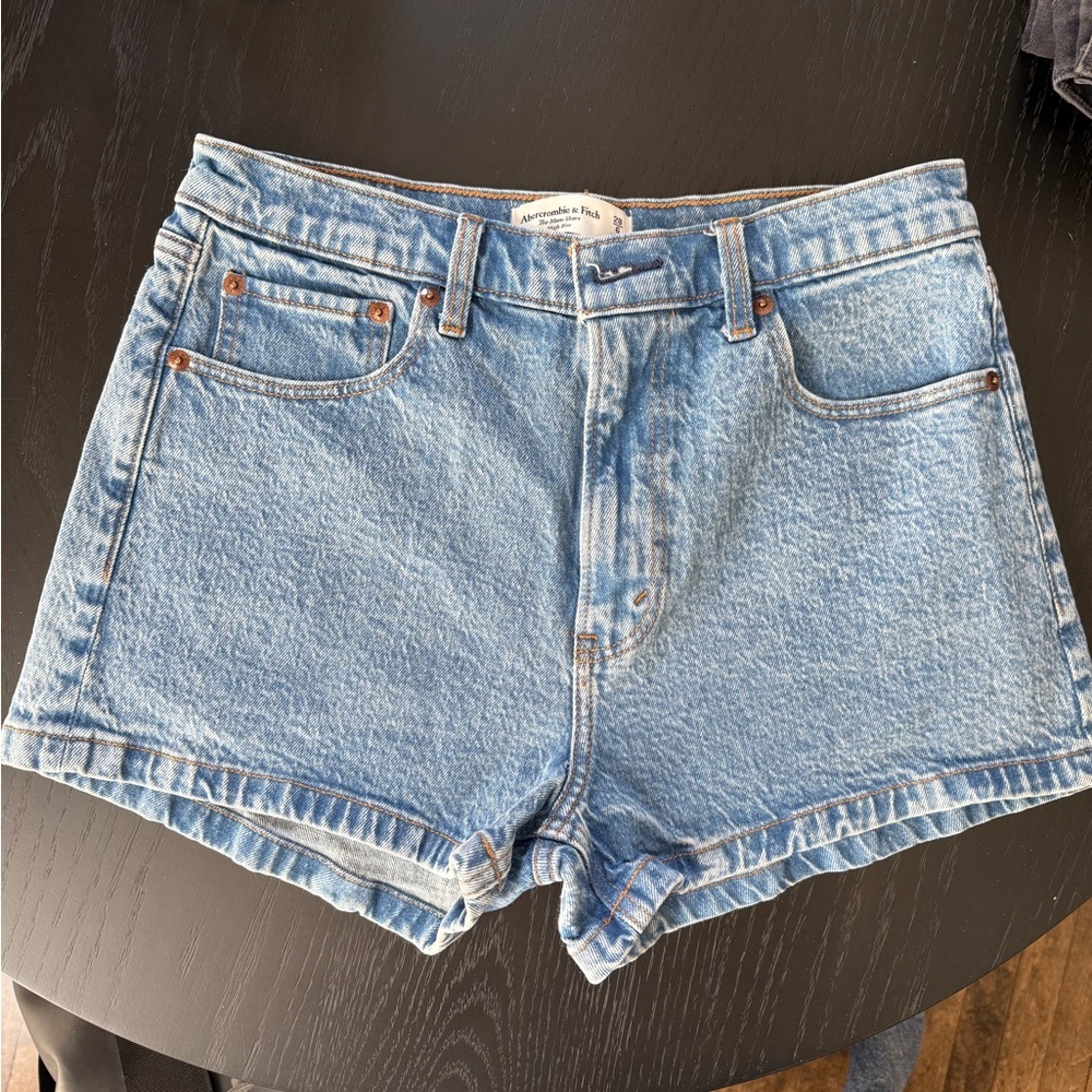 Abercrombie & Fitch Women's Light Blue High Rise Mom Denim Shorts Jeans